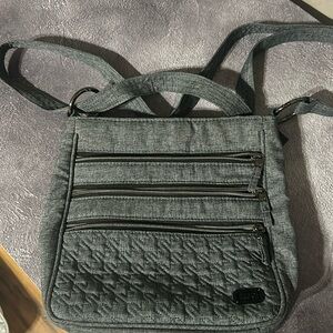 Lug crossbody Breezer Northsouth design